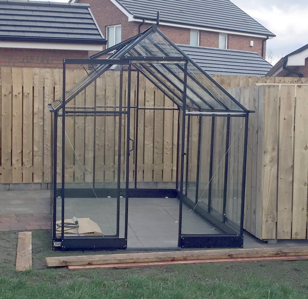 8x6 Halls Qube Greenhouse Free UK Delivery