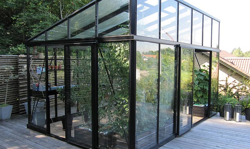 10x10 Janssens Modern Pent Roof Greenhouse