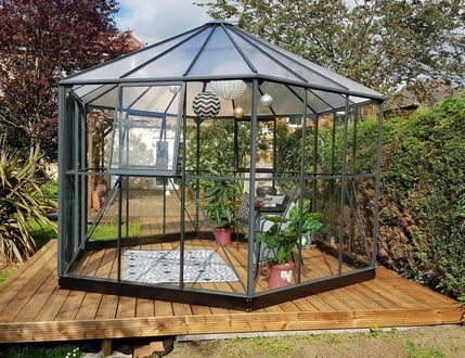 Halls Atrium Hexagonal Greenhouse