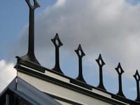 Vitavia 8ft Black Roof Cresting