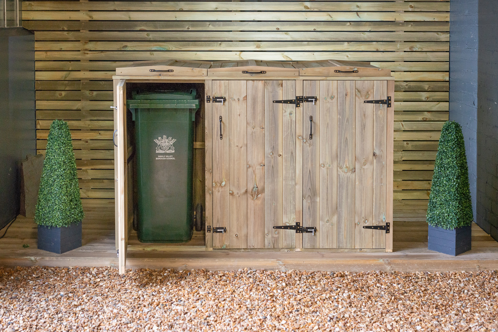 Wheelie bin storage discount