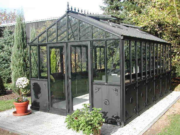 Janssens Master Victorian Greenhouse in Black